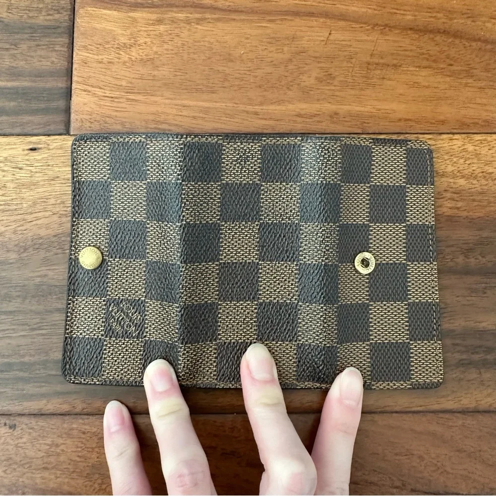 Vintage Authentic Louis Vuitton Damier Ebene 4 Key Holder - Unisex